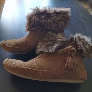 Minnetonka Booties